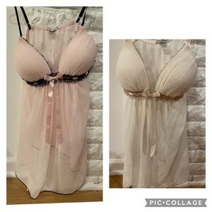 Lot of 2 Linea Donetella babydoll lingerie (L)